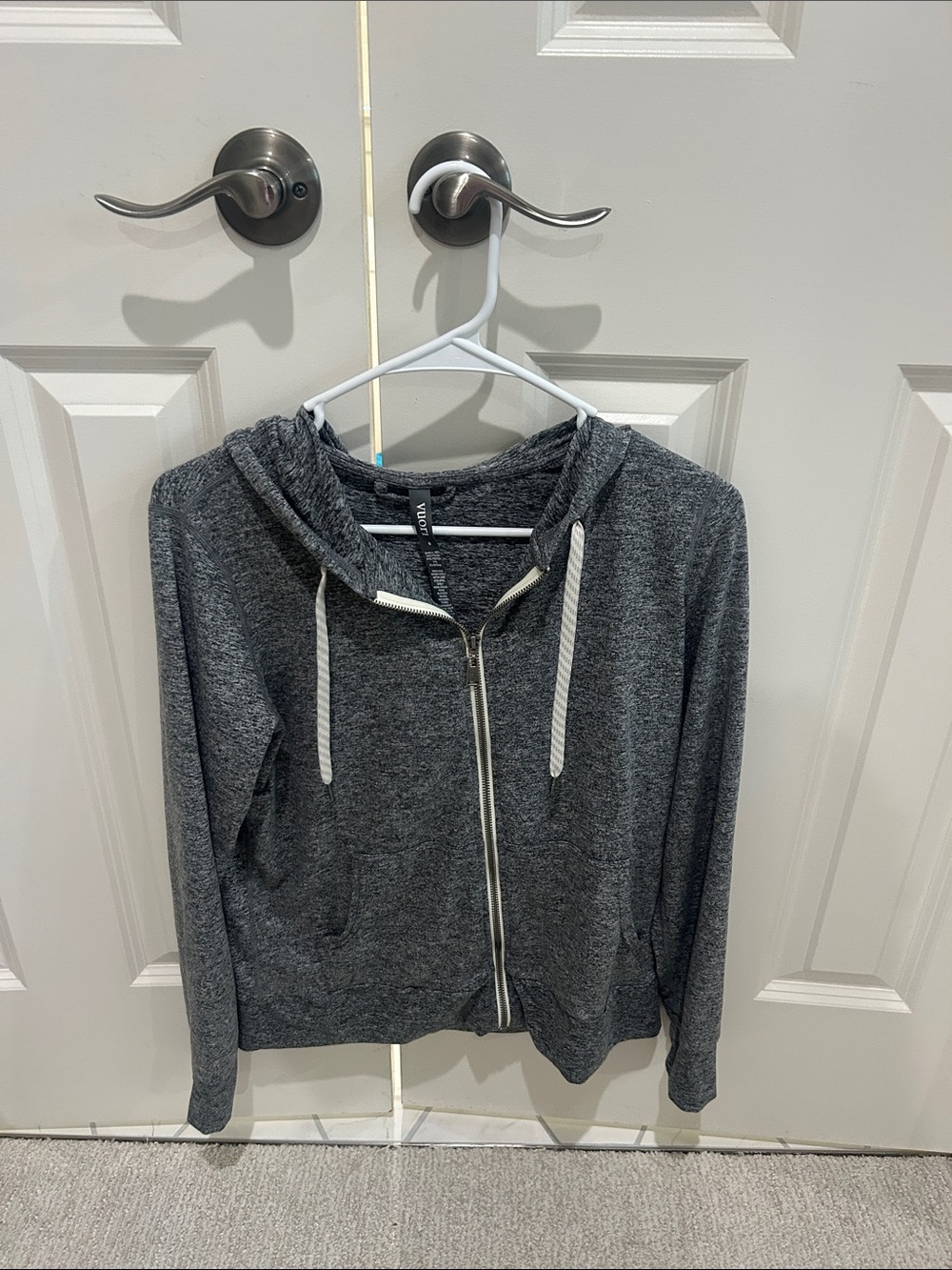 Vuori Charcoal Gray Full-Zip Hoodie Jacket